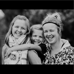 Meet your Posher, Mara